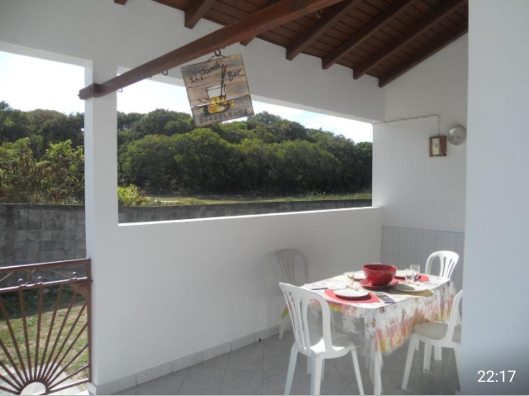Chez Tatie Juju Βίλα Sainte-Anne  Εξωτερικό φωτογραφία